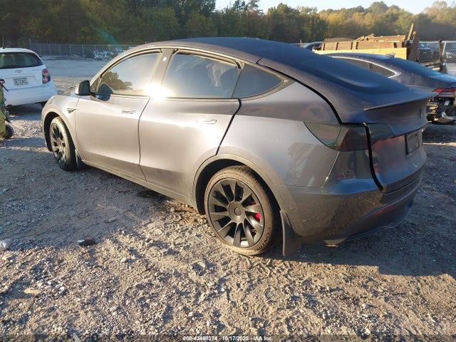 2022 TESLA MODEL Y 7SAYGAEE9NF377401 Photo 2