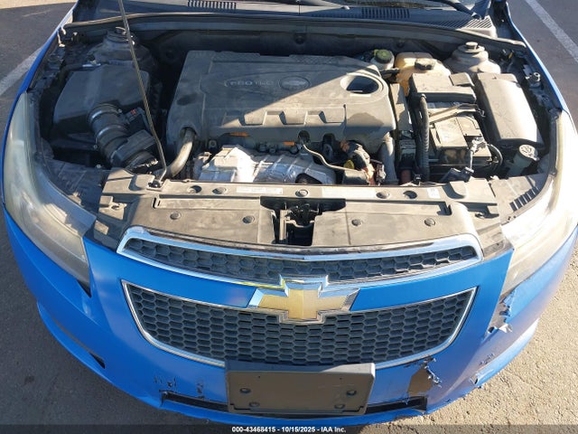 1G1P75SZ6E7224108 Chevrolet Cruze Diesel