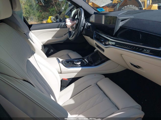 2025 BMW X5 5UX23EU00S9Y02875 Photo 4