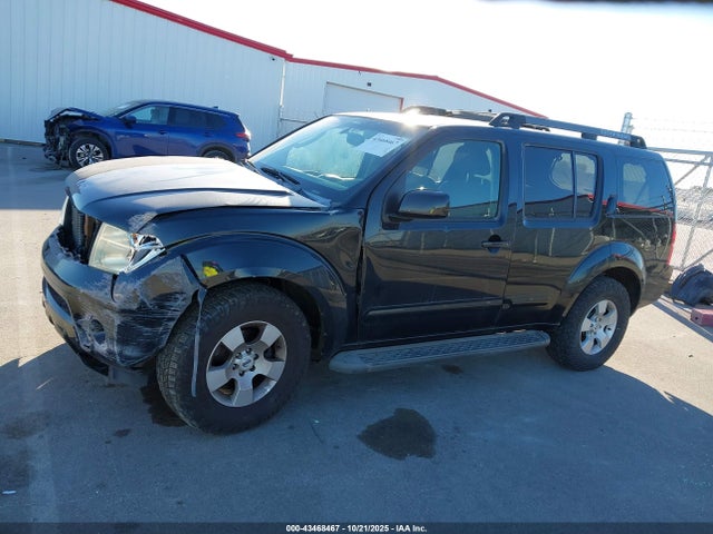 43468467 :رقم المزاد ، 5N1AR18W16C654713 vin ، 2006 Nissan Pathfinder Se مزاد بيع