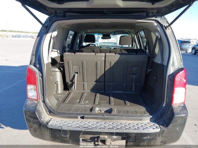 43468467 :رقم المزاد ، 5N1AR18W16C654713 vin ، 2006 Nissan Pathfinder Se مزاد بيع