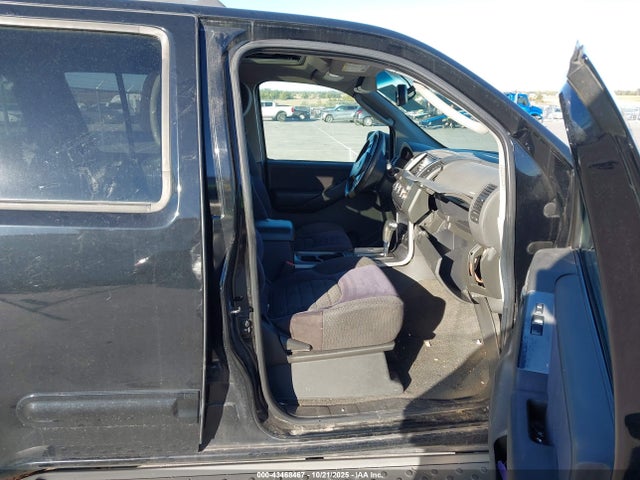 43468467 :رقم المزاد ، 5N1AR18W16C654713 vin ، 2006 Nissan Pathfinder Se مزاد بيع