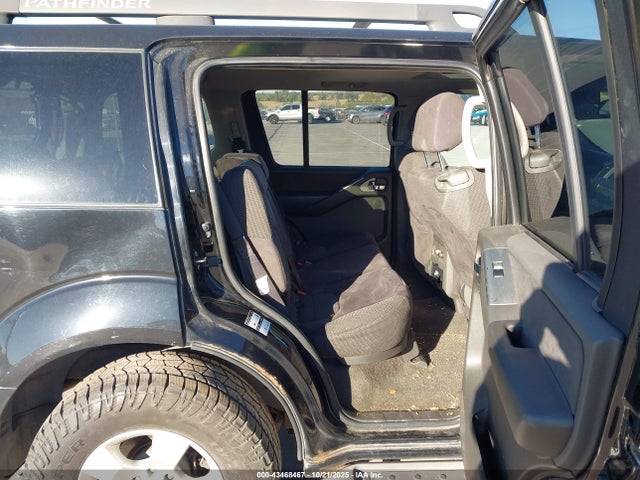 43468467 :رقم المزاد ، 5N1AR18W16C654713 vin ، 2006 Nissan Pathfinder Se مزاد بيع