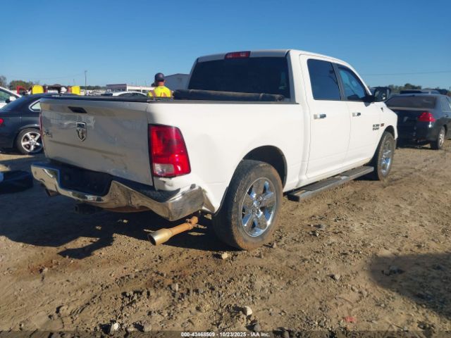 2016 RAM 1500 3C6RR6LT4GG315421 Photo 3