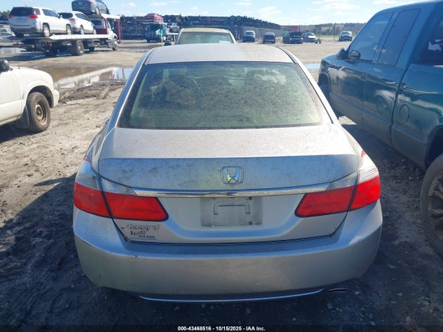 Honda k24w1 2014 1HGCR2F34EA108463 Image 16