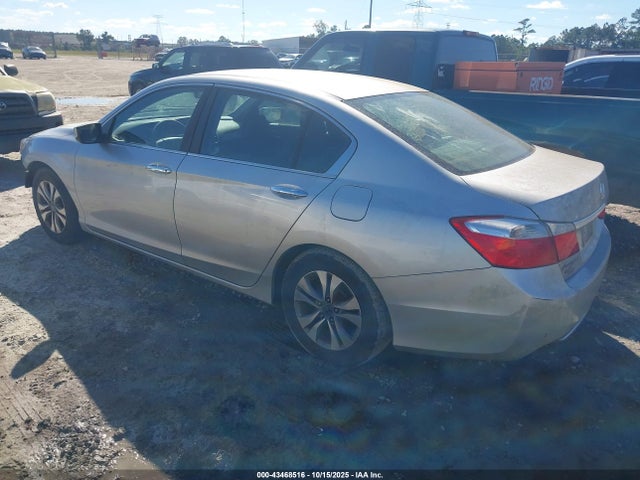 Honda k24w1 2014 1HGCR2F34EA108463 Image 3