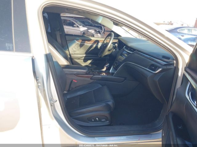 2017 CADILLAC XTS 2G61M5S35H9184448 Photo 4