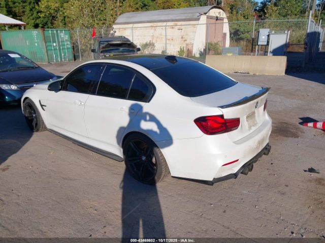 2015 BMW M3 WBS3C9C53FP805175 Photo 2
