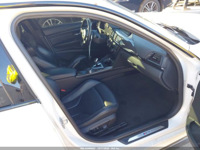 2015 BMW M3 WBS3C9C53FP805175 Photo 4