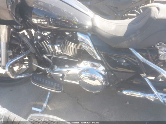 2024 HARLEY-DAVIDSON FLTRX 1HD1KH71XRB650143 Photo 8