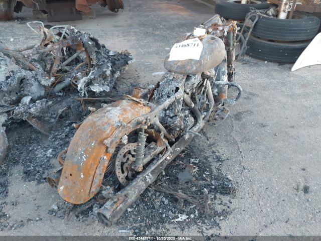 2022 HARLEY-DAVIDSON FLHXSE 1HD1PXL10NB953055 Photo 3