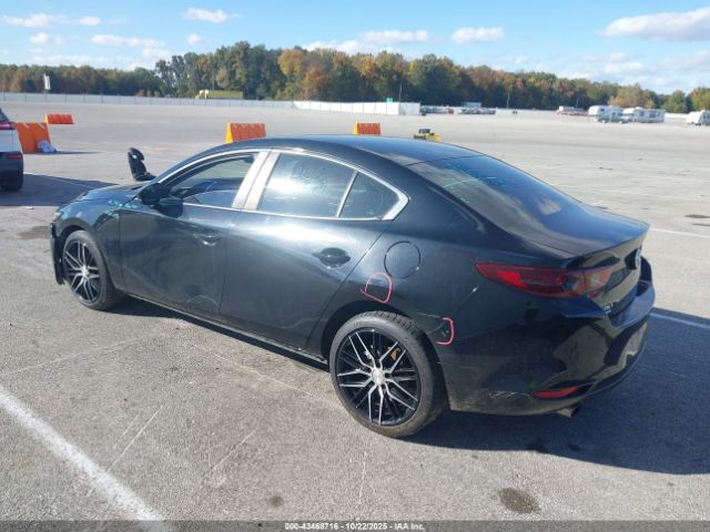 2020 MAZDA MAZDA3 3MZBPBCM6LM133519 Photo 2