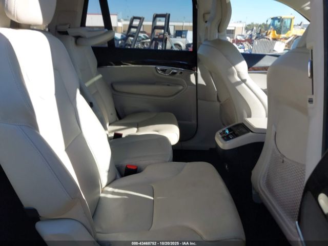 2017 VOLVO XC90 YV4A22PK5H1117478 Photo 7