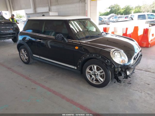 2012 MINI COOPER WMWSU3C56CT261428