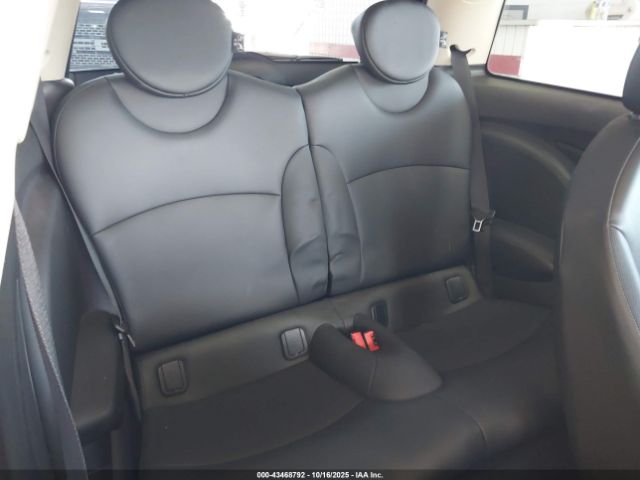 2012 MINI COOPER WMWSU3C56CT261428 Photo 7