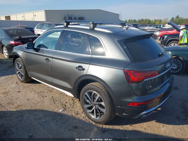 2024 AUDI Q5 WA1EAAFY1R2081804 Photo 2