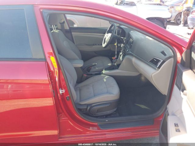 2017 HYUNDAI ELANTRA 5NPD84LF7HH101777 Photo 4