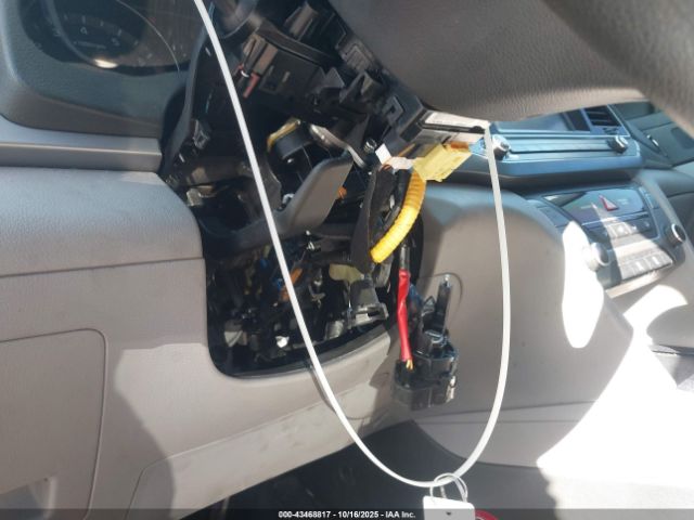 2017 HYUNDAI ELANTRA 5NPD84LF7HH101777 Photo 5