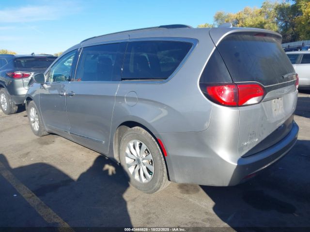 2017 CHRYSLER PACIFICA 2C4RC1BG9HR523890 Photo 2