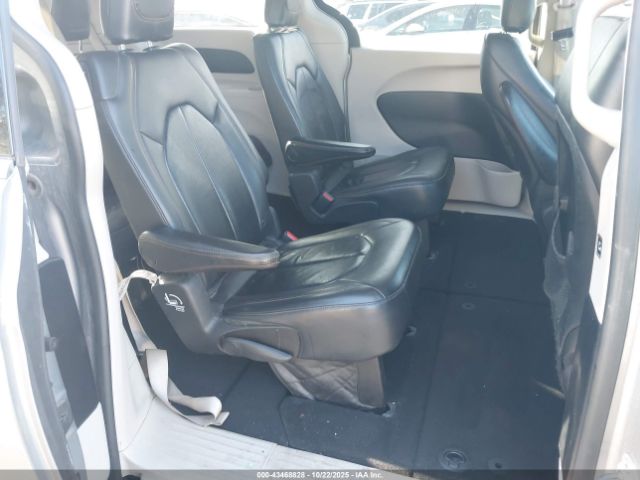 2017 CHRYSLER PACIFICA 2C4RC1BG9HR523890 Photo 7