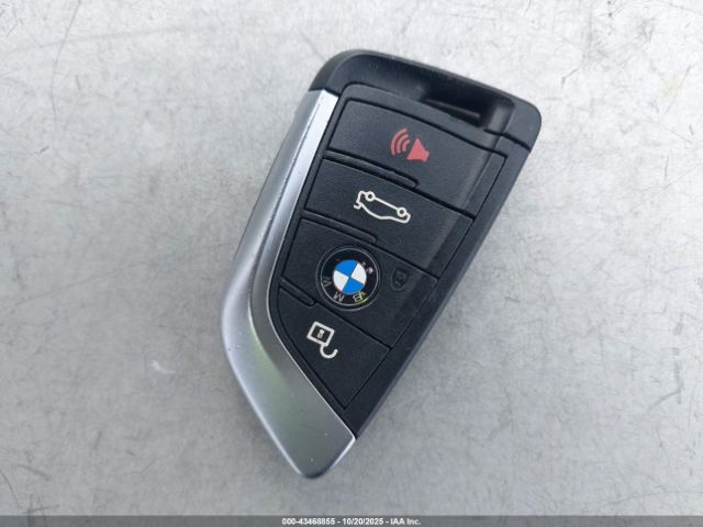 2018 BMW X1 WBXHT3C34J5L34864 Photo 10