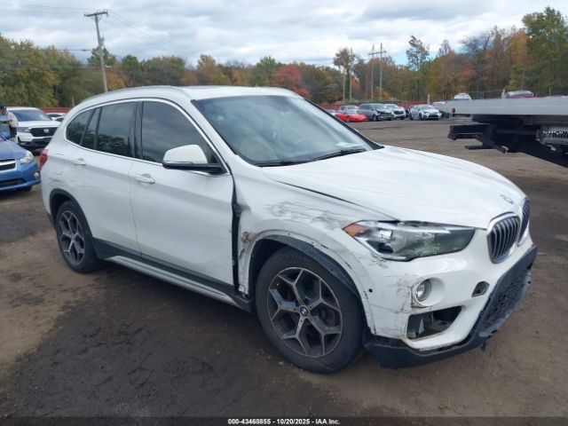 2018 BMW X1 WBXHT3C34J5L34864 Photo 5