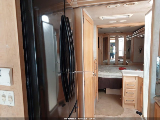 2003 Freightliner Chassis X Line Motor Home მანქანა იყიდება აუქციონზე, vin: 4UZAAHAK92CK43139, აუქციონის ნომერი: 43468870