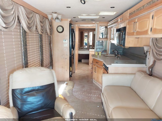 2003 Freightliner Chassis X Line Motor Home მანქანა იყიდება აუქციონზე, vin: 4UZAAHAK92CK43139, აუქციონის ნომერი: 43468870