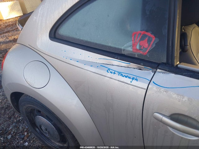 3VWJ07AT8GM602977 Volkswagen Beetle 1.8t Se