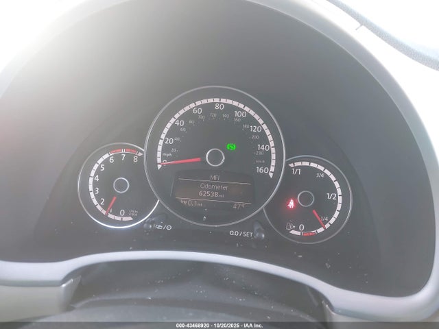 3VWJ07AT8GM602977 Volkswagen Beetle 1.8t Se