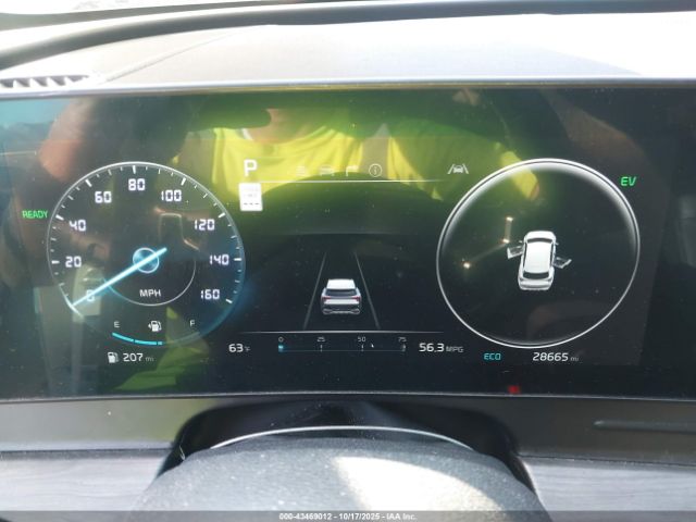 2023 KIA SPORTAGE PLUG-IN HYBRID KNDPZDAH7P7079135 Photo 6