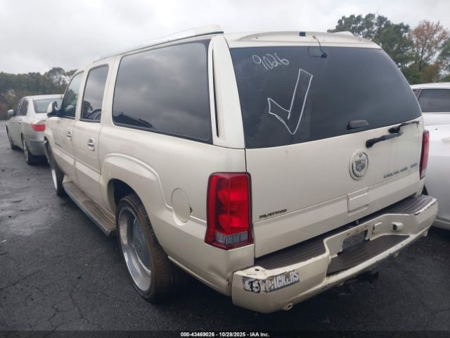 2004 CADILLAC ESCALADE ESV 3GYFK66N94G210019 Photo 2