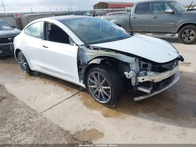 2018 TESLA MODEL 3 5YJ3E1EA6JF032704 Photo 0