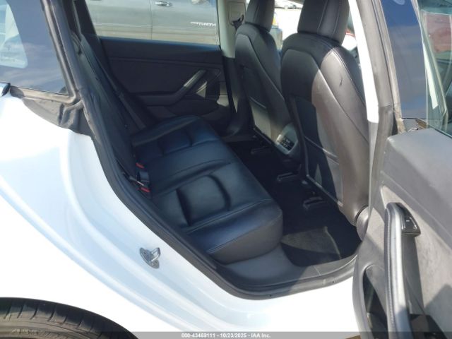 2018 TESLA MODEL 3 5YJ3E1EA6JF032704 Photo 7