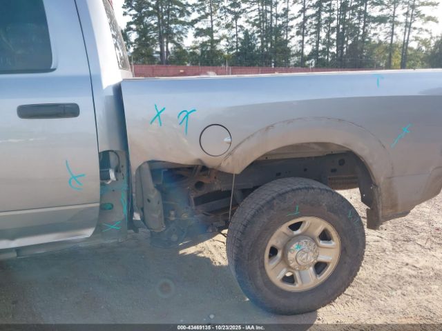2020 RAM 2500 3C6UR5CL5LG283514 Photo 5