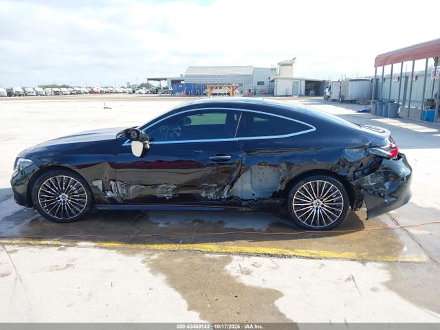 Aukcja sprzedaży 2024 Mercedes-benz Cle 300 4matic, vin: W1KMJ4HB8RF035431, numer aukcji: 43469143