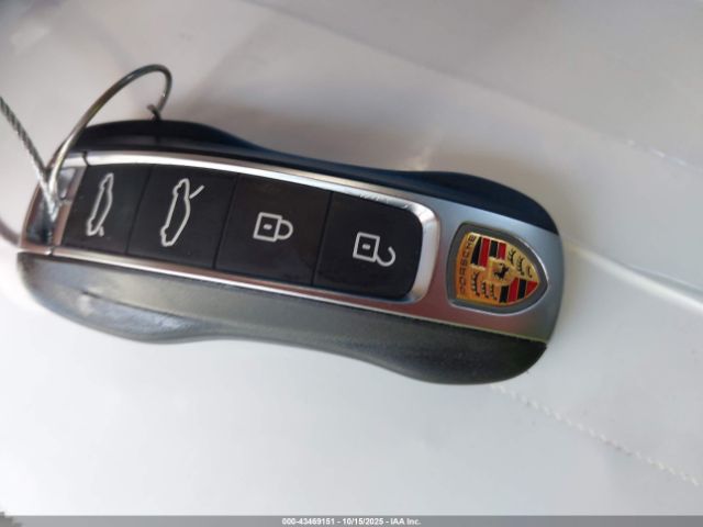 2024 PORSCHE TAYCAN CROSS TURISMO WP0BB2Y13RSA65327 Photo 10