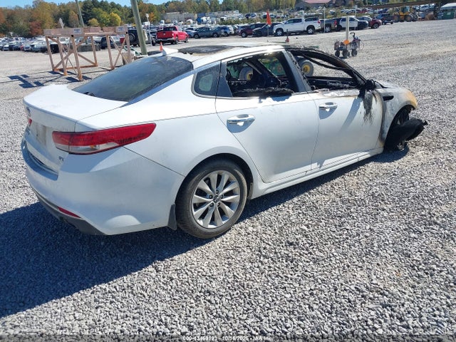 2016 KIA OPTIMA 5XXGU4L30GG032407 Photo 3
