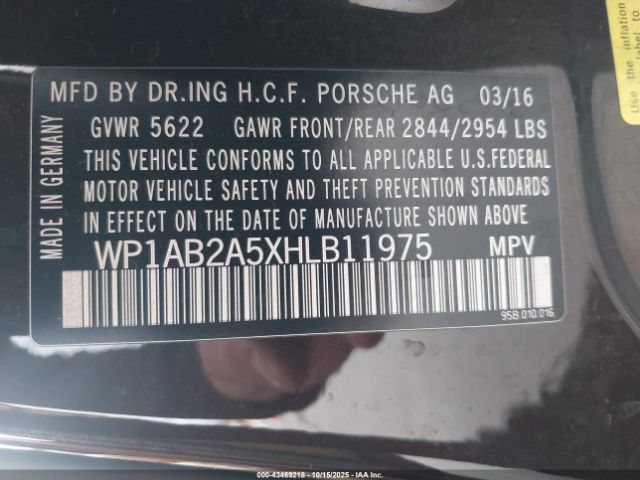 2017 PORSCHE MACAN WP1AB2A5XHLB11975 Photo 8