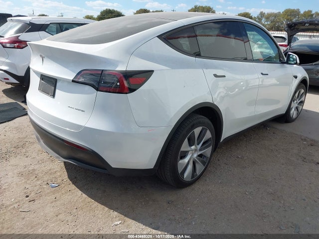2023 TESLA MODEL Y 7SAYGDEE0PA187469 Photo 3