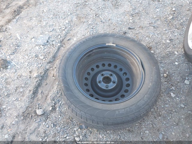 Nissan ROGUE S 2015 KNMAT2MT5FP520285 Image 12