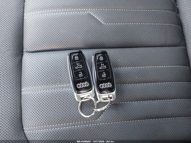 2025 AUDI A6 ALLROAD WAU92BF21SN055632 Photo 10