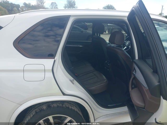 2016 Bmw X5 Xdrive35i მანქანა იყიდება აუქციონზე, vin: 5UXKR0C53G0P25851, აუქციონის ნომერი: 43469416
