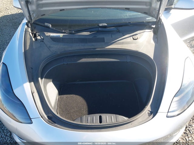 Aukcja sprzedaży 2018 Tesla Model 3 Long Range/mid Range, vin: 5YJ3E1EA2JF043943, numer aukcji: 43469442