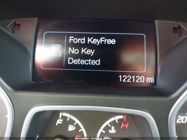 Ford Escape Titanium 2016 1FMCU0J95GUC60052 Image 16