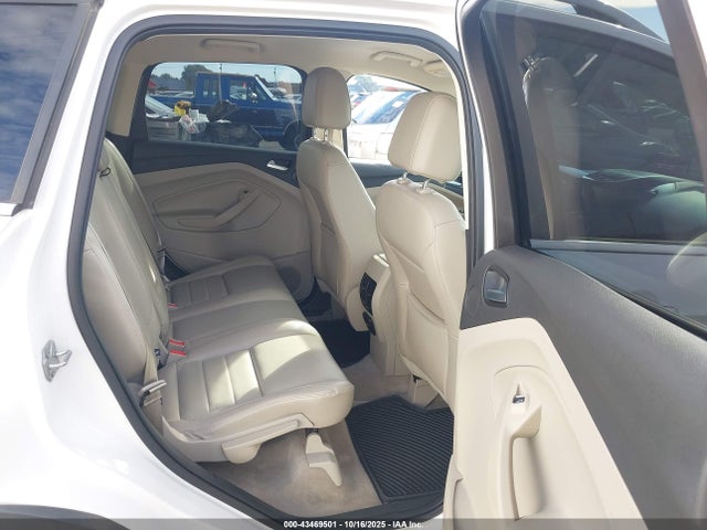 Ford Escape Titanium 2016 1FMCU0J95GUC60052 Image 8
