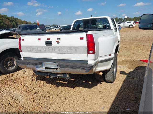 Продажа на аукционе авто 1992 Chevrolet Gmt-400 C3500, vin: 2GCHC39NXN1168234, номер лота: 43469522