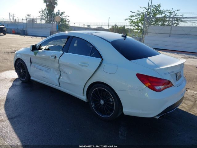 2014 MERCEDES-BENZ CLA 250 WDDSJ4EB6EN132042 Photo 2