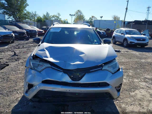 2017 TOYOTA RAV4 2T3BFREVXHW542956 Photo 5