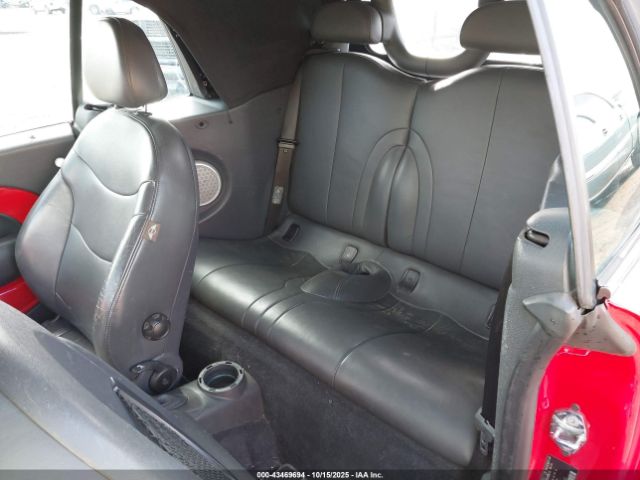2005 MINI COOPER S WMWRH33445TF80455 Photo 7